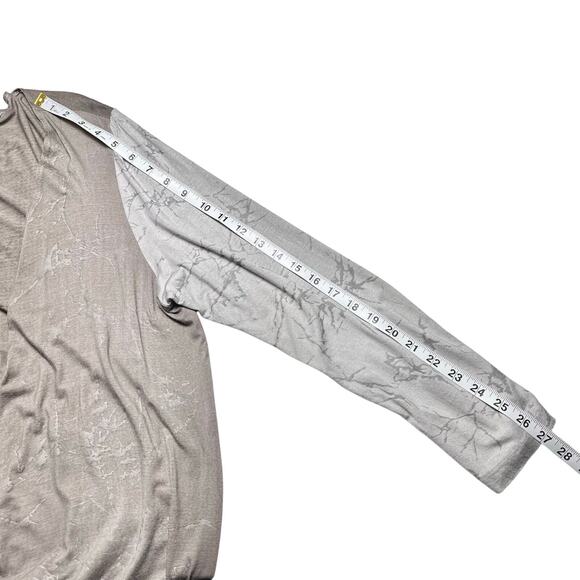 Brynn Walker | Women | Lagenlook Asymmetric Tunic Top Kirin Cardigan Set | Large - Picture 9 of 15